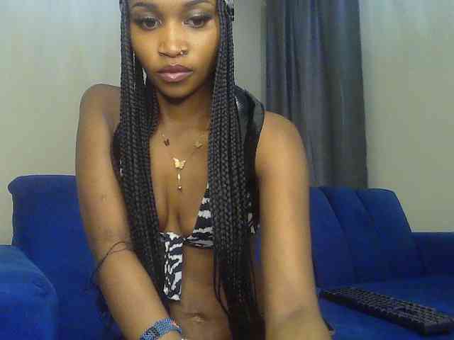 Sierraxoxox webcam