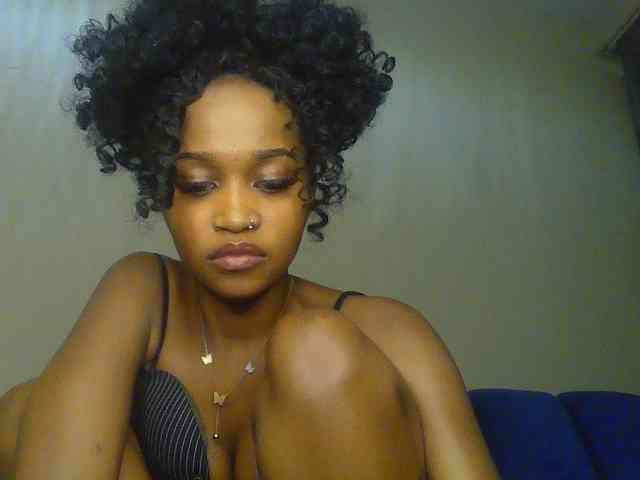 Sierraxoxox webcam