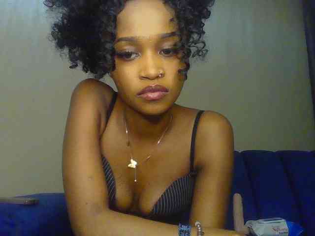 Sierraxoxox webcam
