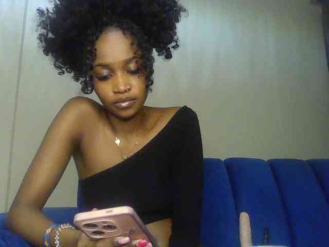 Sierraxoxox webcam