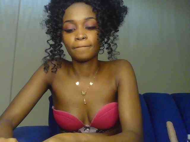 Sierraxoxox webcam