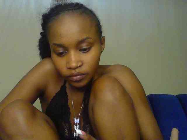 Sierraxoxox webcam