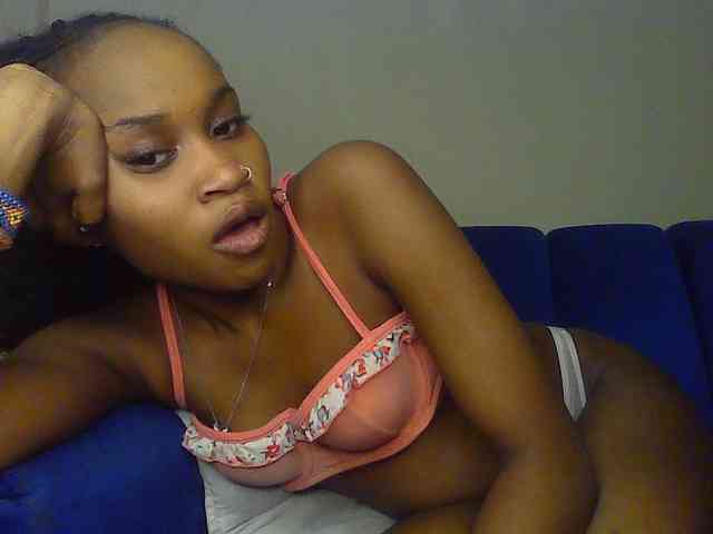 Sierraxoxox webcam