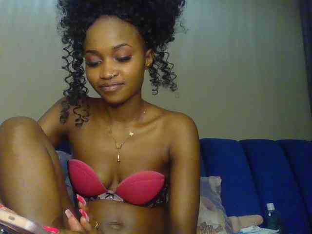 Sierraxoxox webcam