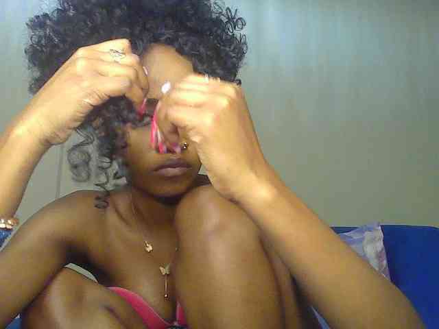 Sierraxoxox webcam