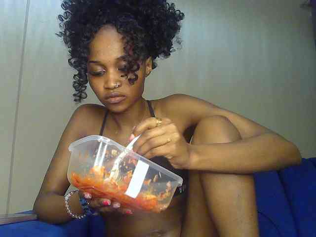 Sierraxoxox webcam