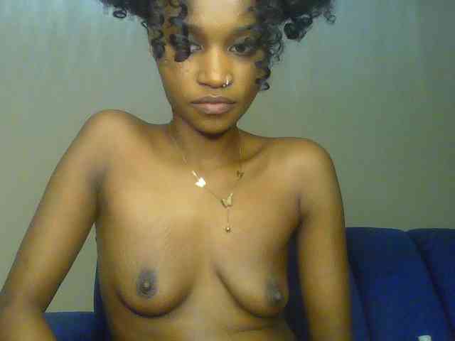Sierraxoxox webcam
