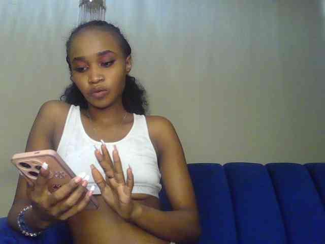 Sierraxoxox webcam