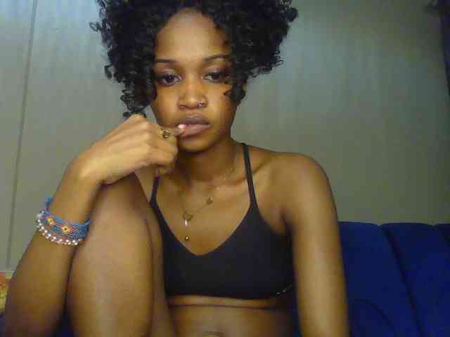 Sierraxoxox webcam