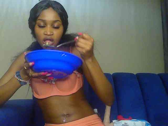 Sierraxoxox webcam