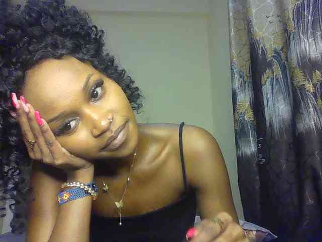 Sierraxoxox webcam