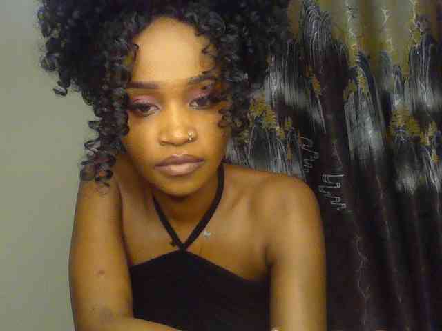 Sierraxoxox webcam