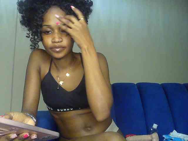 Sierraxoxox webcam