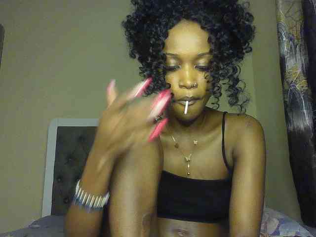 Sierraxoxox webcam