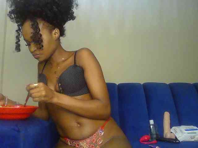 Sierraxoxox webcam