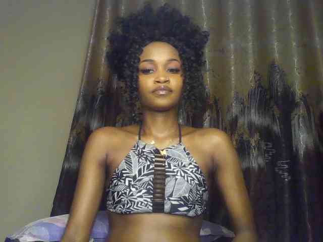 Sierraxoxox webcam