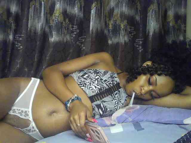 Sierraxoxox webcam
