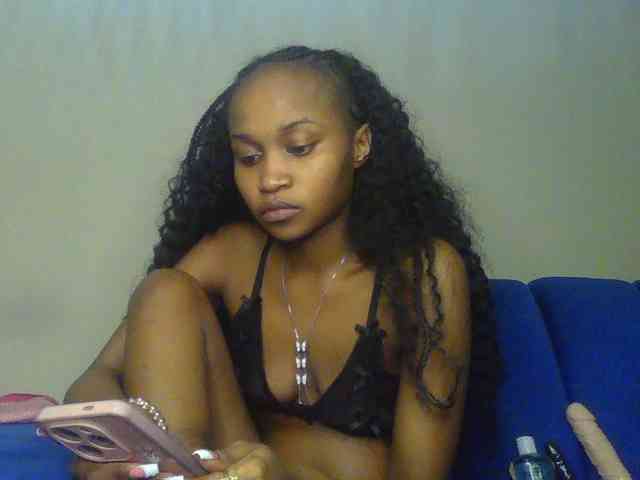 Sierraxoxox webcam