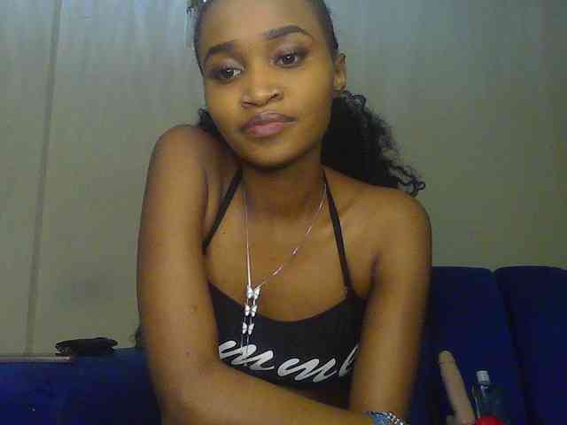 Sierraxoxox webcam