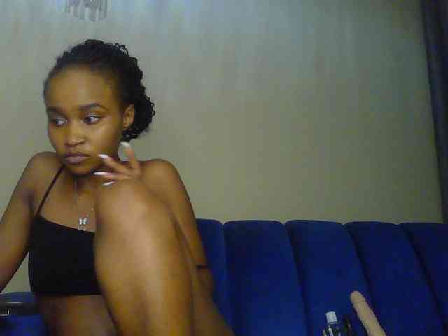 Sierraxoxox webcam
