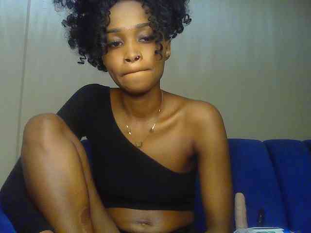 Sierraxoxox webcam