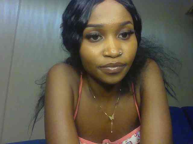 Sierraxoxox webcam