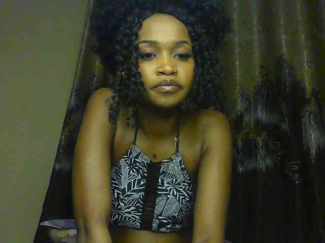 Sierraxoxox webcam