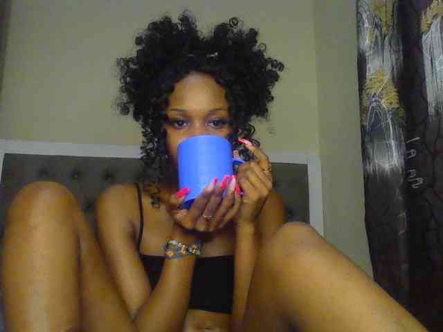 Sierraxoxox webcam