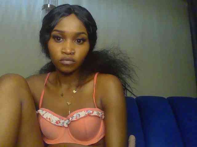 Sierraxoxox webcam