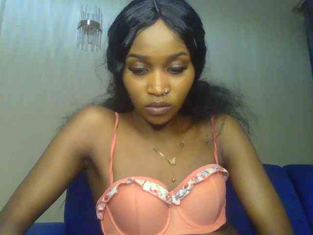 Sierraxoxox webcam