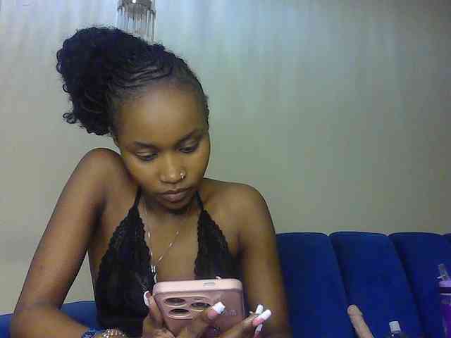 Sierraxoxox webcam