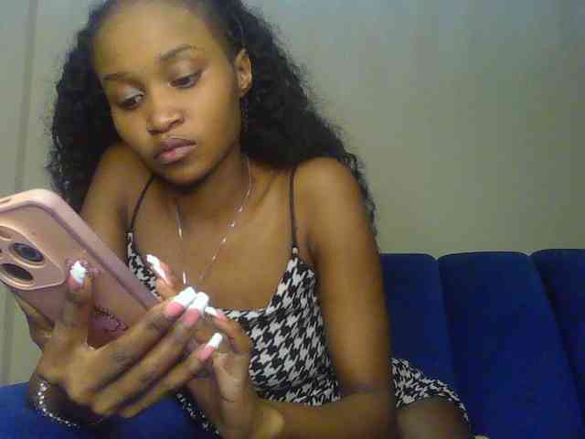 Sierraxoxox webcam