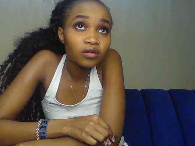 Sierraxoxox webcam