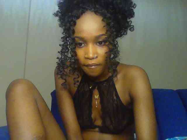 Sierraxoxox webcam