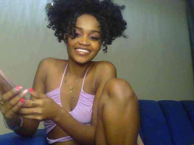 Sierraxoxox webcam