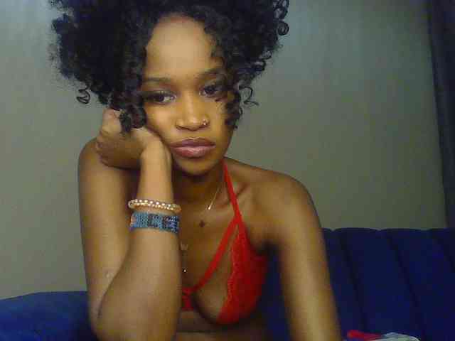 Sierraxoxox webcam