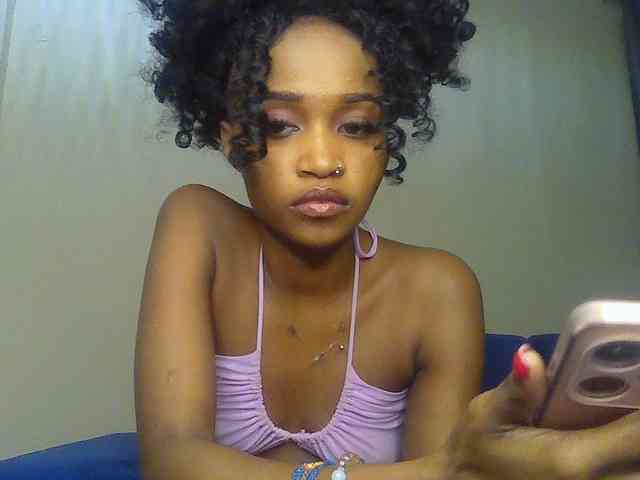 Sierraxoxox webcam