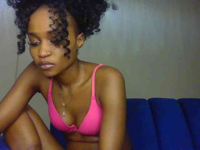 Sierraxoxox webcam