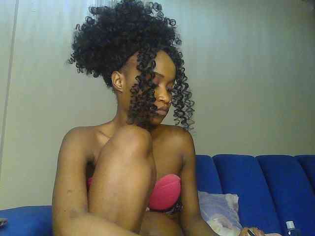 Sierraxoxox webcam