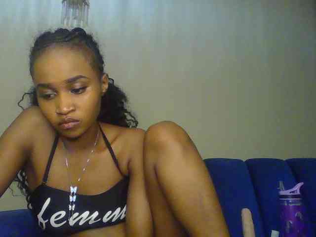 Sierraxoxox webcam