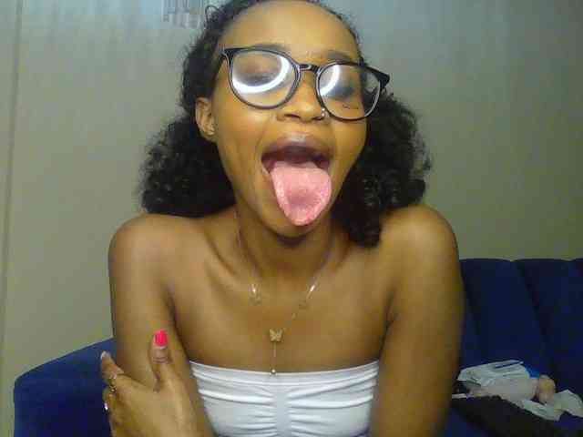Sierraxoxox webcam