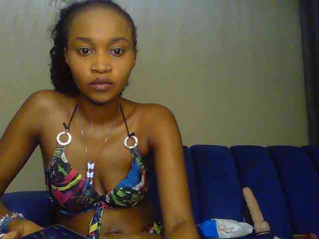 Sierraxoxox webcam