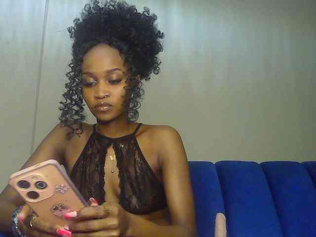 Sierraxoxox webcam