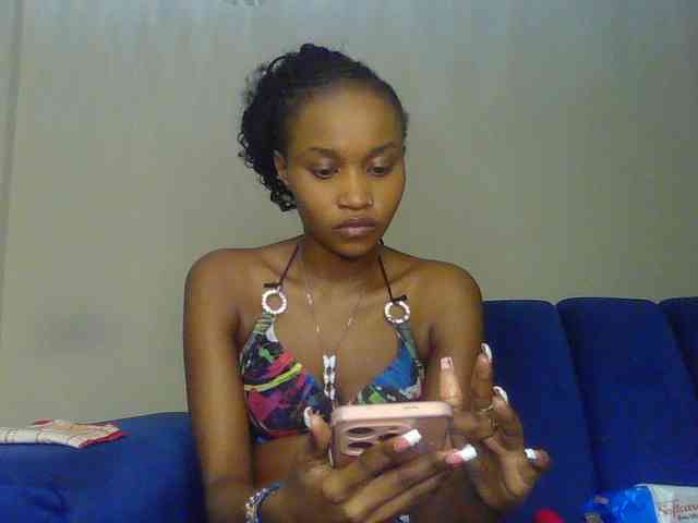 Sierraxoxox webcam