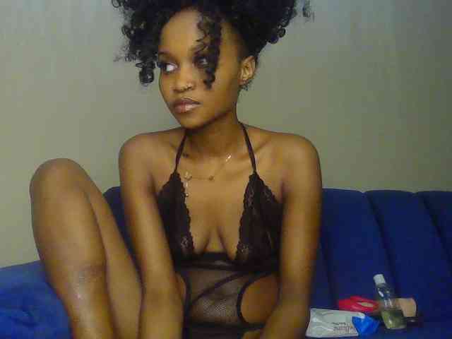 Sierraxoxox webcam