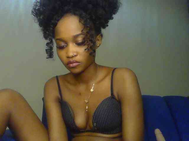 Sierraxoxox webcam