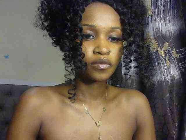 Sierraxoxox webcam