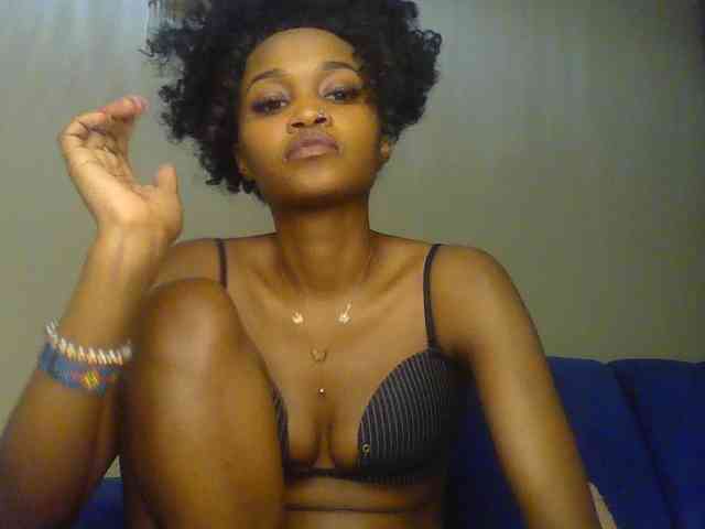 Sierraxoxox webcam