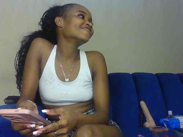 Sierraxoxox webcam