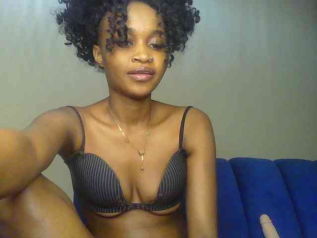 Sierraxoxox webcam